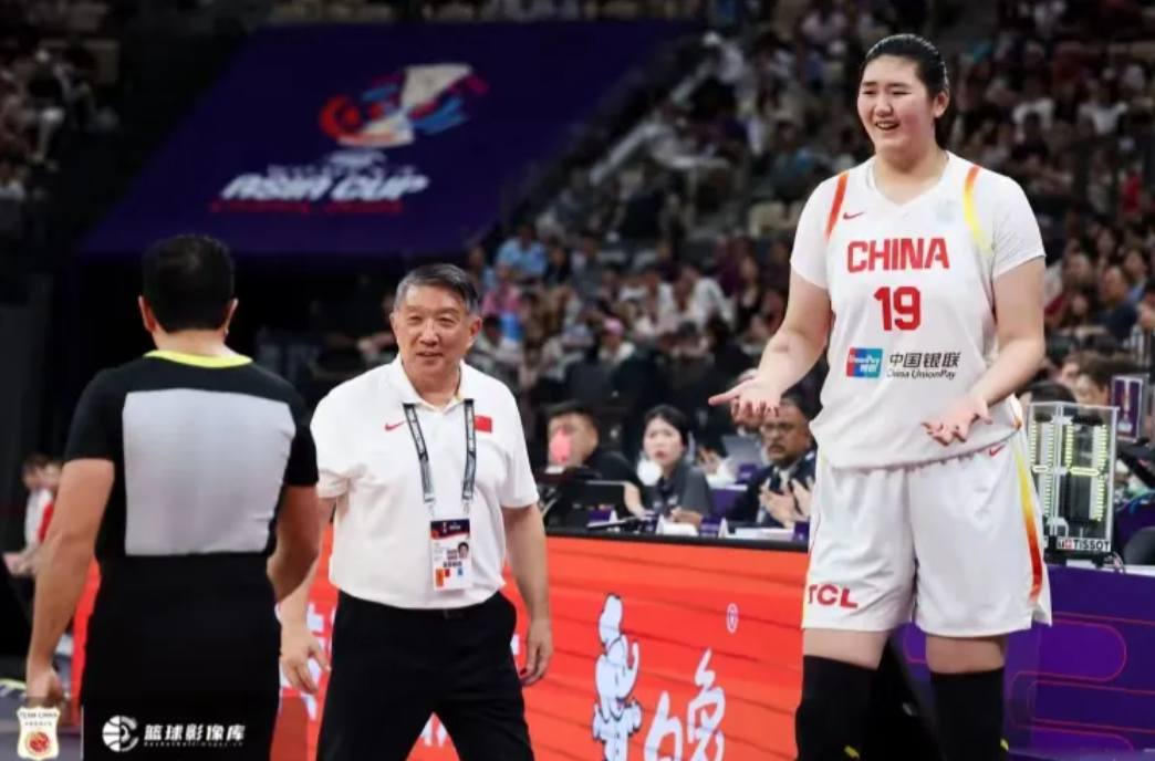 输日本没什么大不了！
一场球而已，多大点事。
网上把宫鲁鸣喷成筛子了，甚至有头条