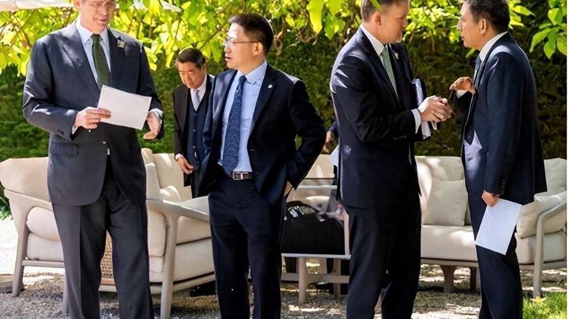 24小时内，特朗普连退三步，美财长交了底：中国有我们想要的东西