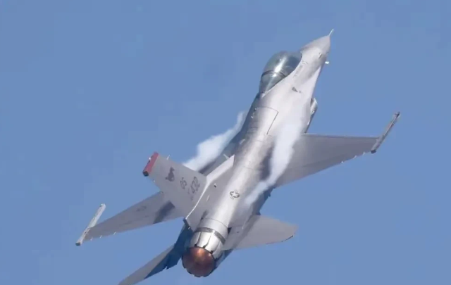 乌军F16被击落这件事，其实最残忍的并非击落这一事件本身！

而是乌克兰迅速从全