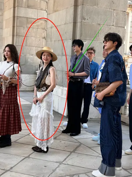 老天乃…这姐现实就长这样吗？
