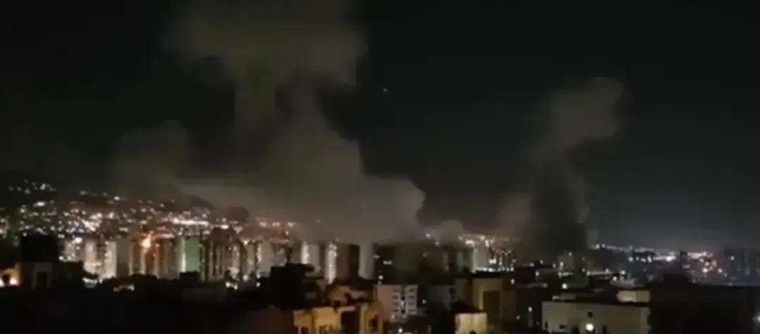 以色列空袭伊朗，伊朗“忍”字诀还能写几行？
伊朗手握导弹、无人机等反击利器，在中