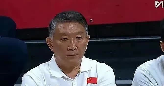 爱着急的人，还敢看球吗？

今下午四点，中韩争夺第三名的比赛又传来坏消息。
