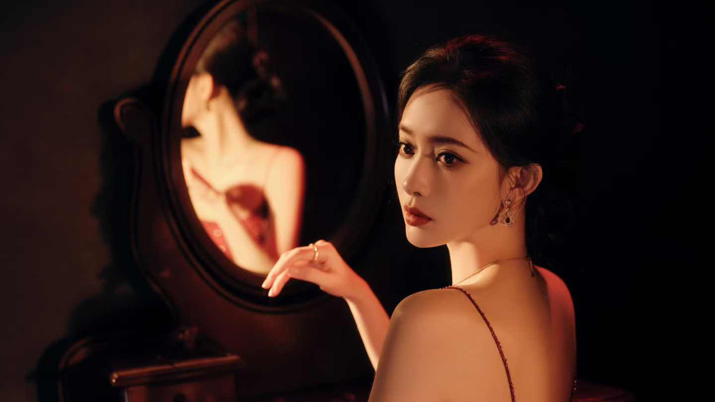 孟子义红橙渐变裙绝了！星光大赏化身锦鲤本鲤