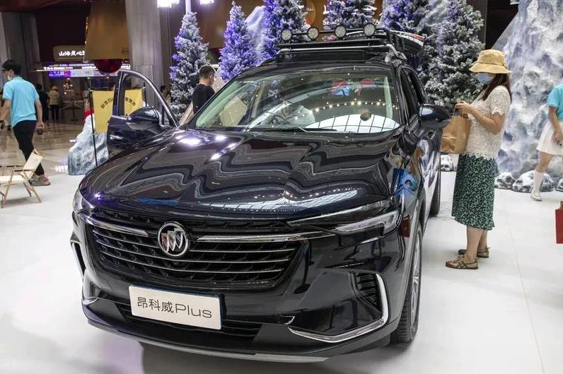别克也开始“掀桌子”了 别克也开始“掀桌子”了！当下汽车市场竞争惨烈，各品牌都在