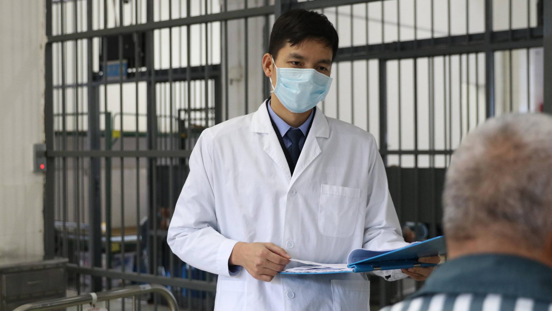 体制内最神奇的职业就是狱医！你赞不赞同？