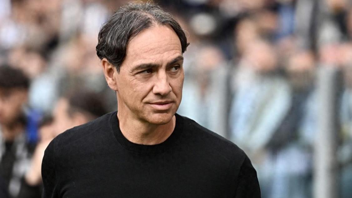 10人尤文图斯2-0完胜，升至欧冠区，27岁阿根廷悍将飙无敌世界波