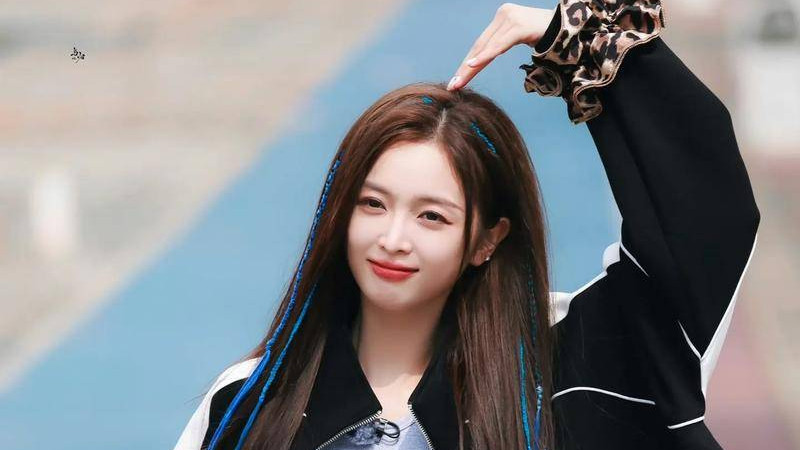 吴宣仪再次第二名成团！与C位失之交臂，她是业务能力不行还是缺少运气？