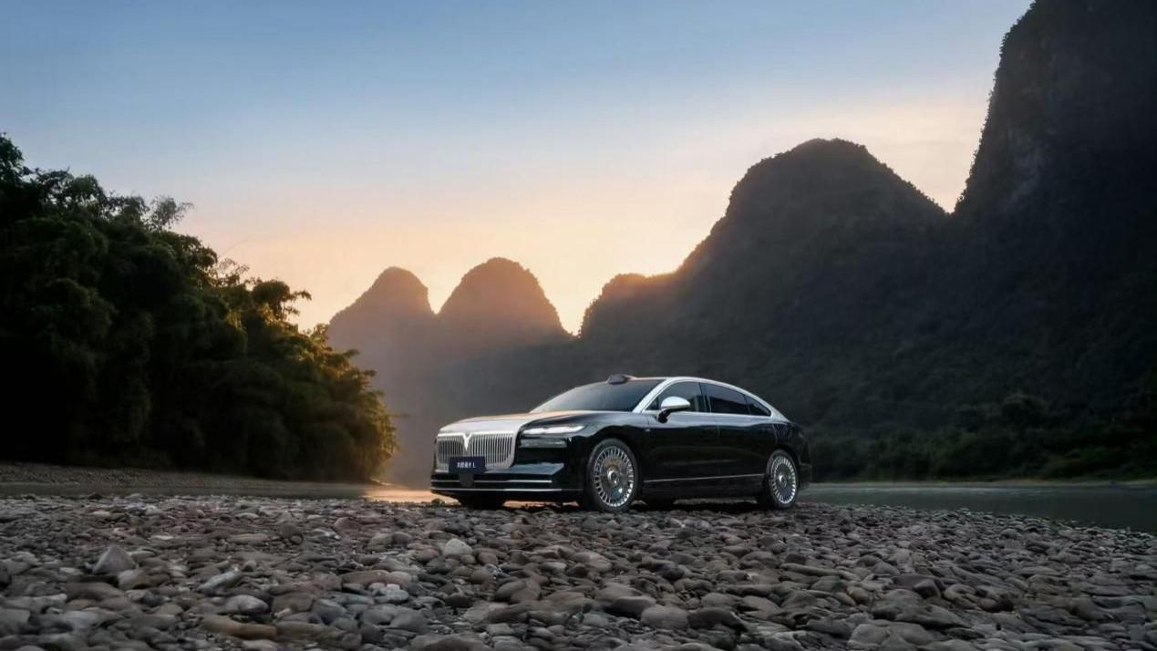 岚图追光 L 12月10日上市：中式豪华与硬核科技的完美共生