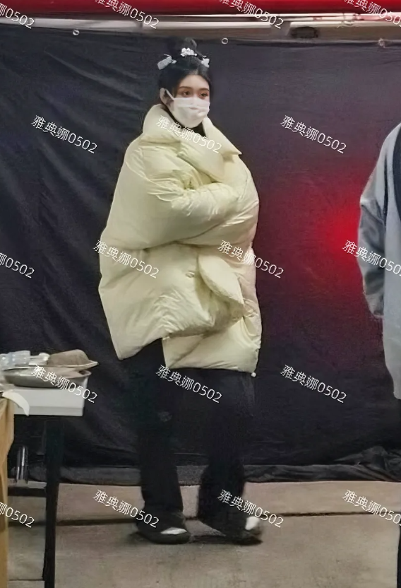 奚梦瑶也开始演古偶了，模特出身的她虽然个子高身材好，参加综艺凭借着高情商和稳定的