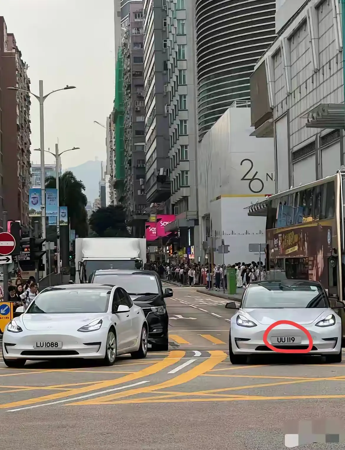 为什么香港前面的车牌号，不是像我们内地一样用中文开头的
