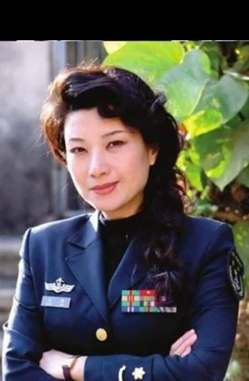 这才是娱乐圈里最干净的一位女演员，出道30多年没有绯闻，而且她人品好，演技优秀。