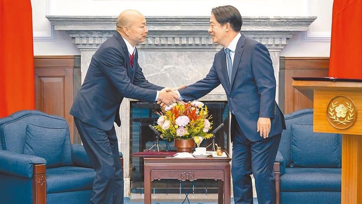 韩国瑜的“格局”，让蓝白很困惑，立法机构的仗白打了