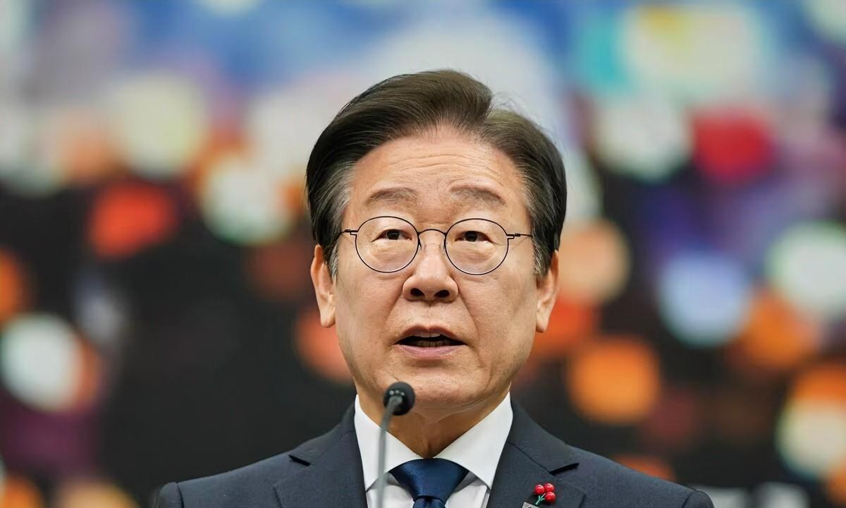 李在明悬了



根据最新的调查数据，在韩国的政治角逐中，李在明以45%的支持率