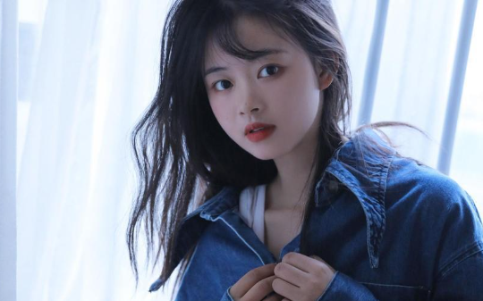 未婚妻说她找到了白月光，我无声的打着手语说我才是，她却不信