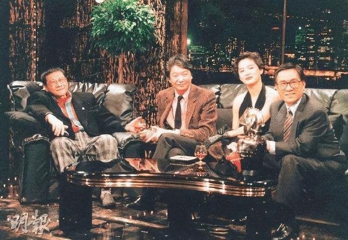 香港文化圈四大才子 金庸、倪匡、黄霑、蔡澜，又能在天堂重聚了。