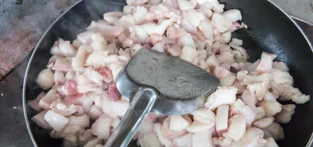 豆油取代猪油！中国人吃了上千年的猪油，是怎么从餐桌上消失的？
猪油在中国饮食史上