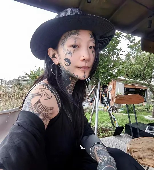 这样的姑娘跟你相亲，你准备多少彩礼？