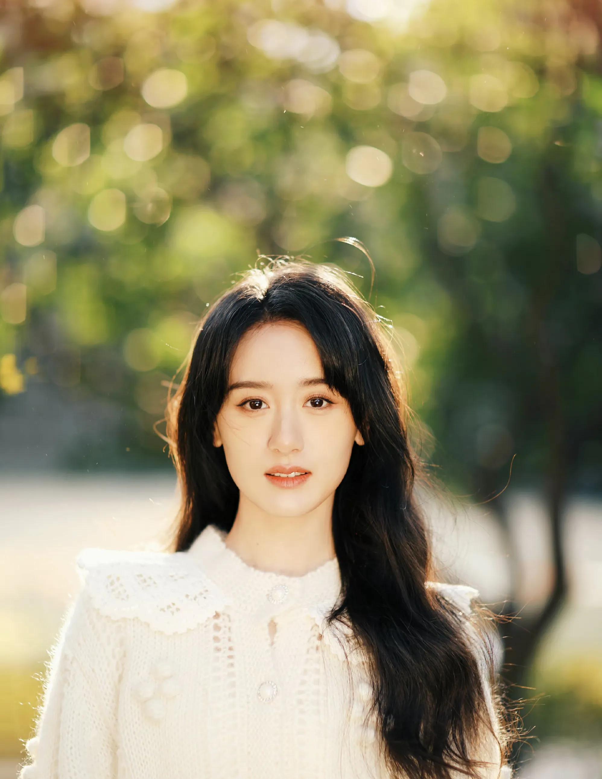 小花旦袁冰妍写真合集：貌美如花、绝代风华
