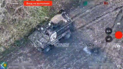 俄军继续为乌克兰去军事化，在君士坦丁堡以西方向，俄军使用FPV无人机补刀并摧毁了