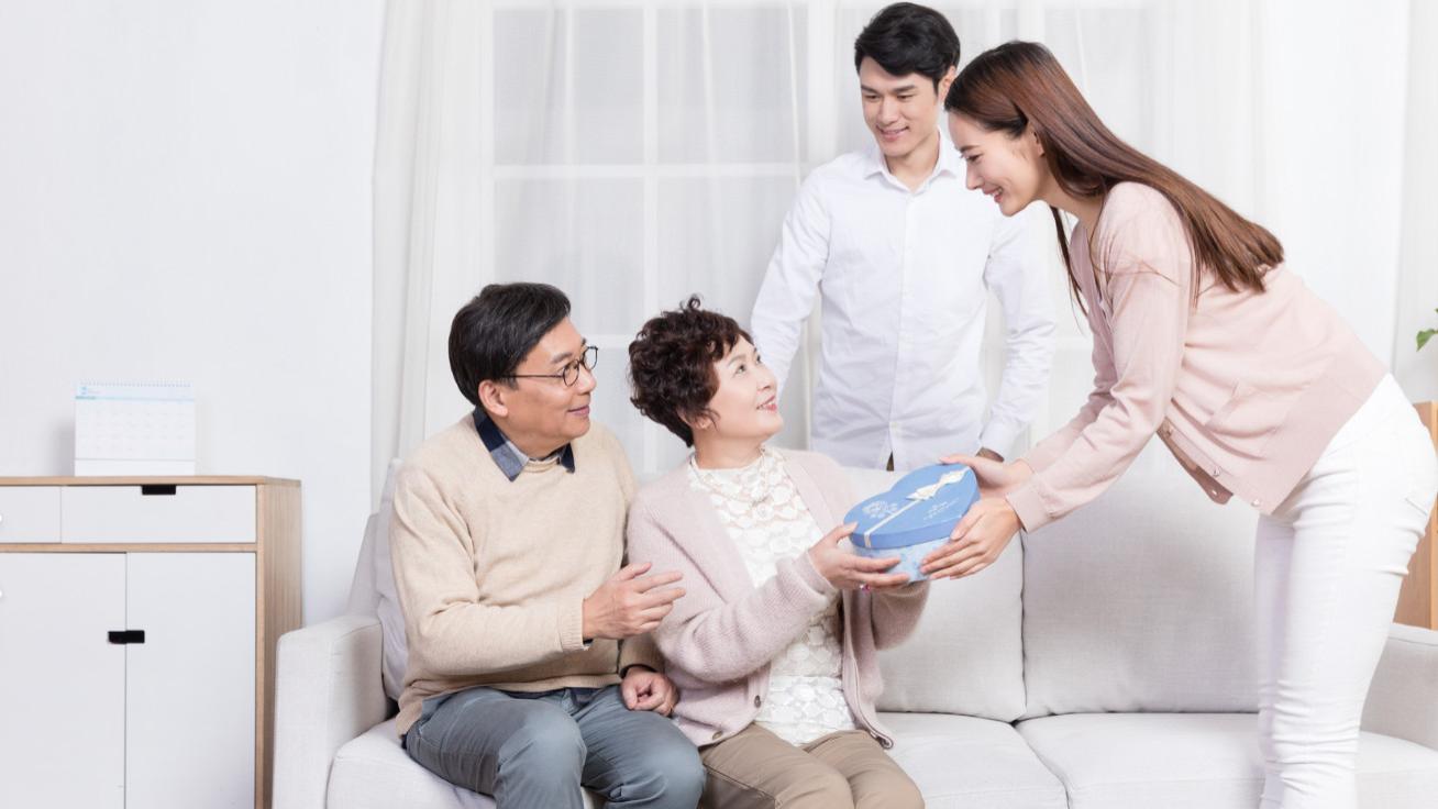 [爆]亲家见面一句话毁掉儿女婚事？这四句禁忌话90%家长都踩过雷！