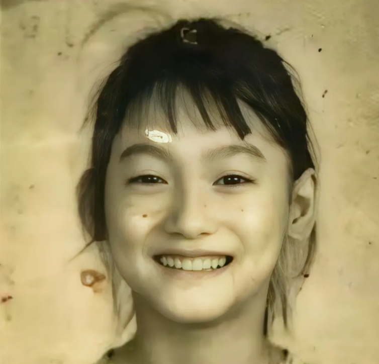 惠英红的人生，可以说连电影都不敢这么拍！

她本身是山东富贵人家，但是在内战时期