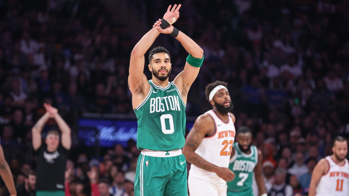 NBA 季后赛数据盛宴：球星闪耀，历史印记与战局暗示交织
