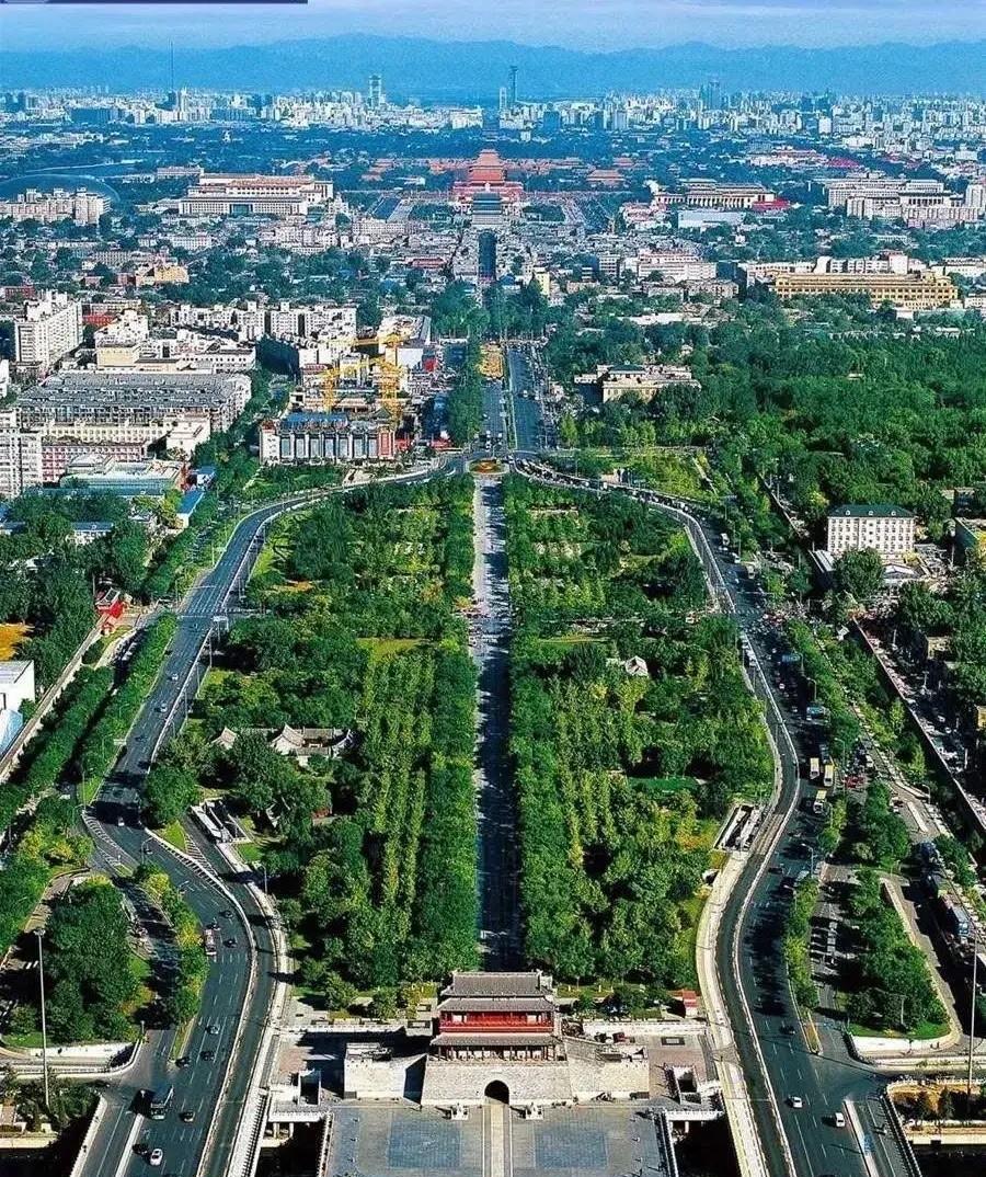 图1、图2 ：北京中轴线
图3 ：南京中轴线
图4、图5 ：西安中轴线