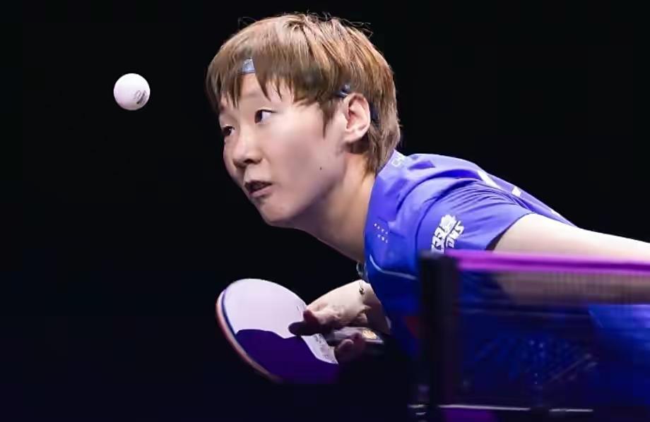 王曼昱2-0领先连丢三局遭大逆转[笑哭]
WTT横滨冠军赛，首场女单1/8决赛，