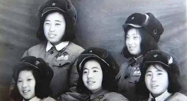 1951年，抗美援朝时，5名中国女战士被美军包围后主动投降，此后下落不明，大家都