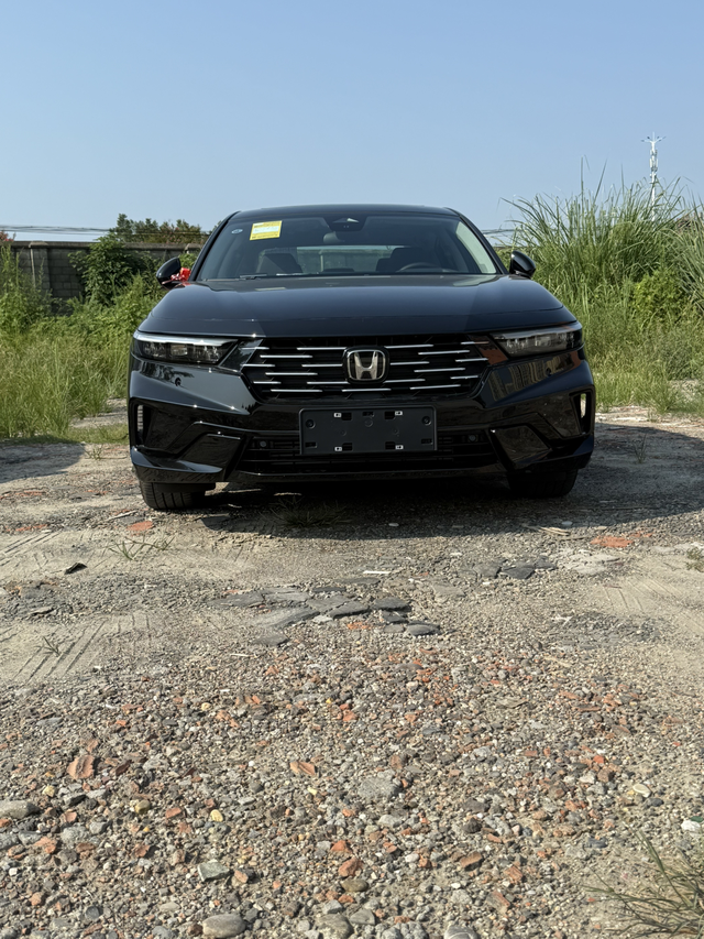 提的新车还没上牌
开啦几天整体感觉还不错，就是倒车影像有点模糊，感觉顶配车配啦个