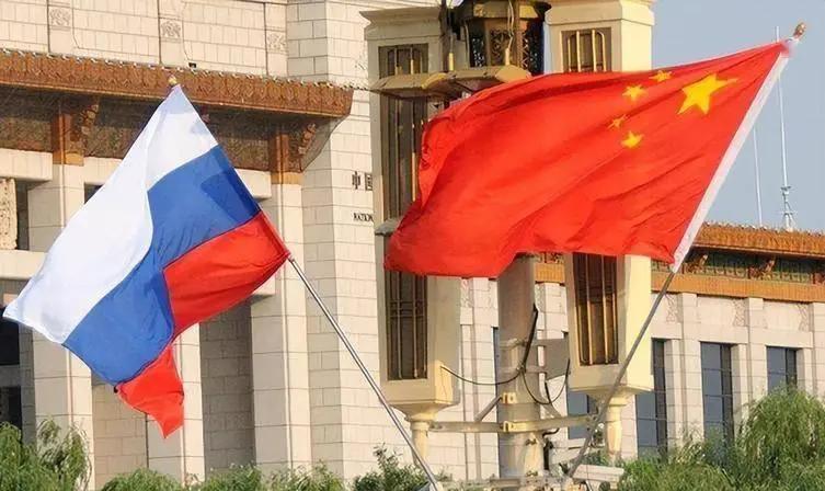 [浮云]中国将为‘中立’付出代价！”美国现在积极拉拢俄罗斯，算准了若中美因东南亚