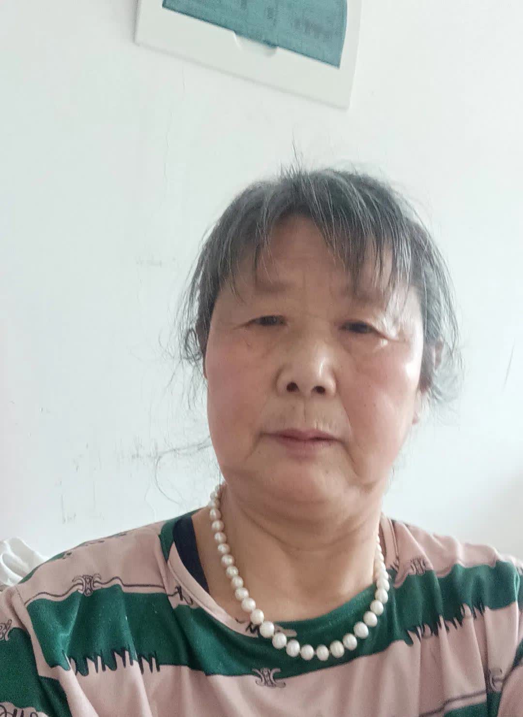 看过要卖婚房，还不让朱小伟说。瞞着大衣哥，不光是冲大衣哥各来，偷模卖始房文者你说