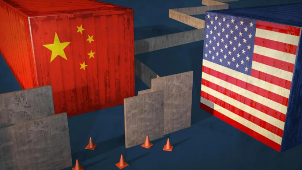 美对华加征关税已突破100%。中国人民向来反感施压与威胁，我们秉持着不惹事但也不