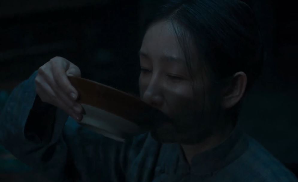 《生万物》：宁苏苏和郭贵耀被费左氏毒死了，费左氏也自杀了！
宁苏苏生了一个女儿，