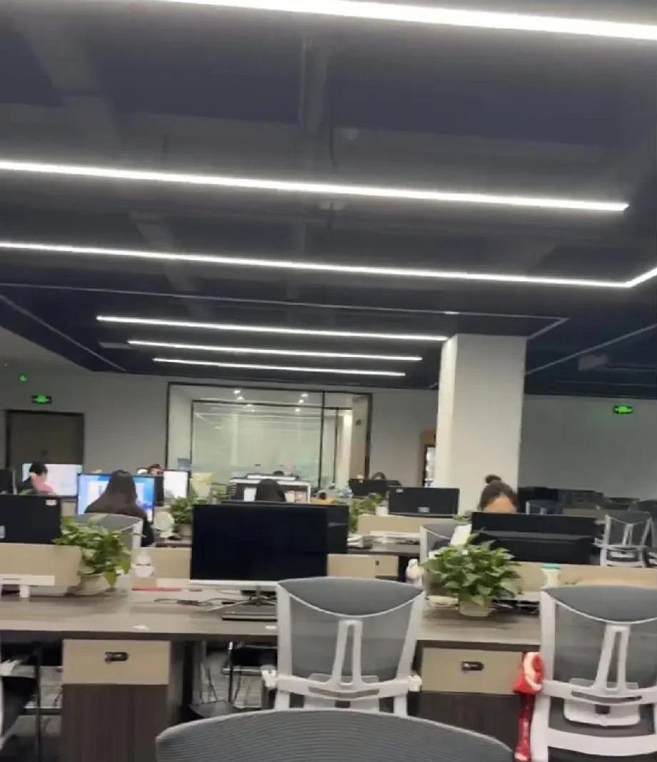 作为一个hr,其实挺不明白的为什么都是打工人，但是很多人却对hr怨念最深？要知道