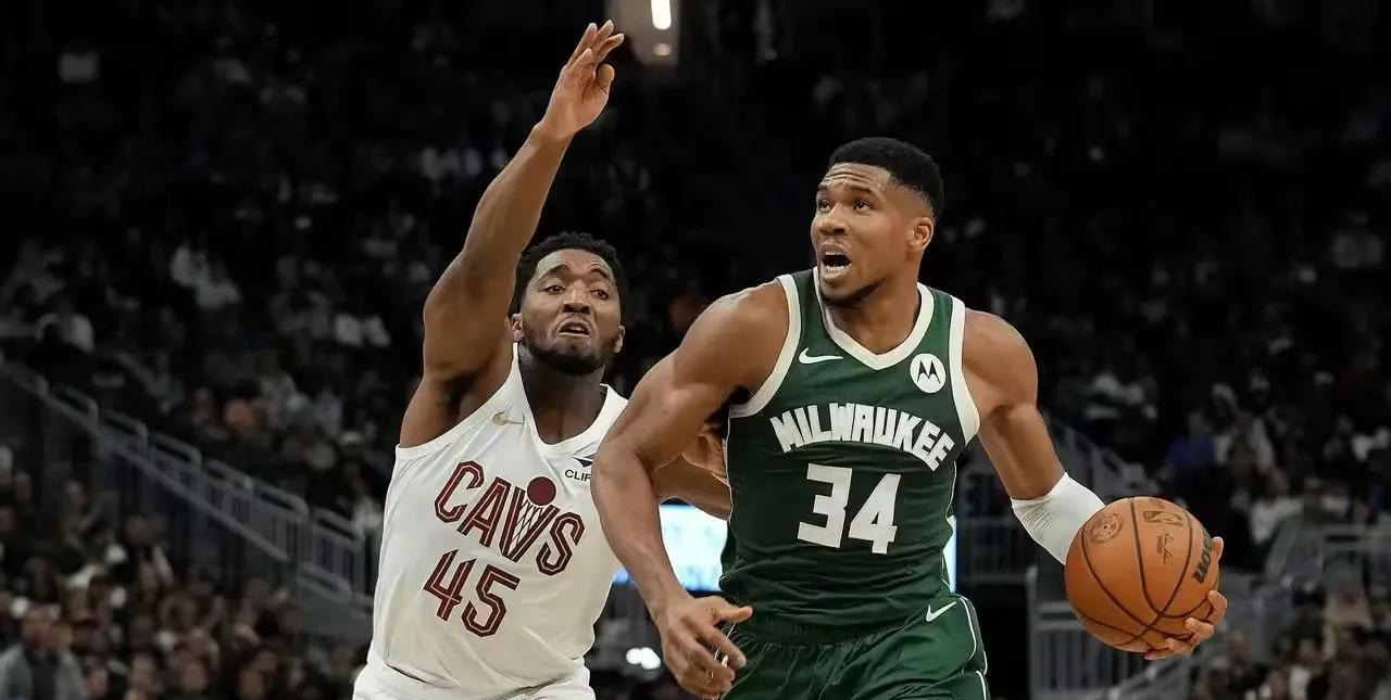 NBA官方今日揭晓新赛季东部战力榜，字母哥以绝对统治力蝉联榜首，连续4季30+1