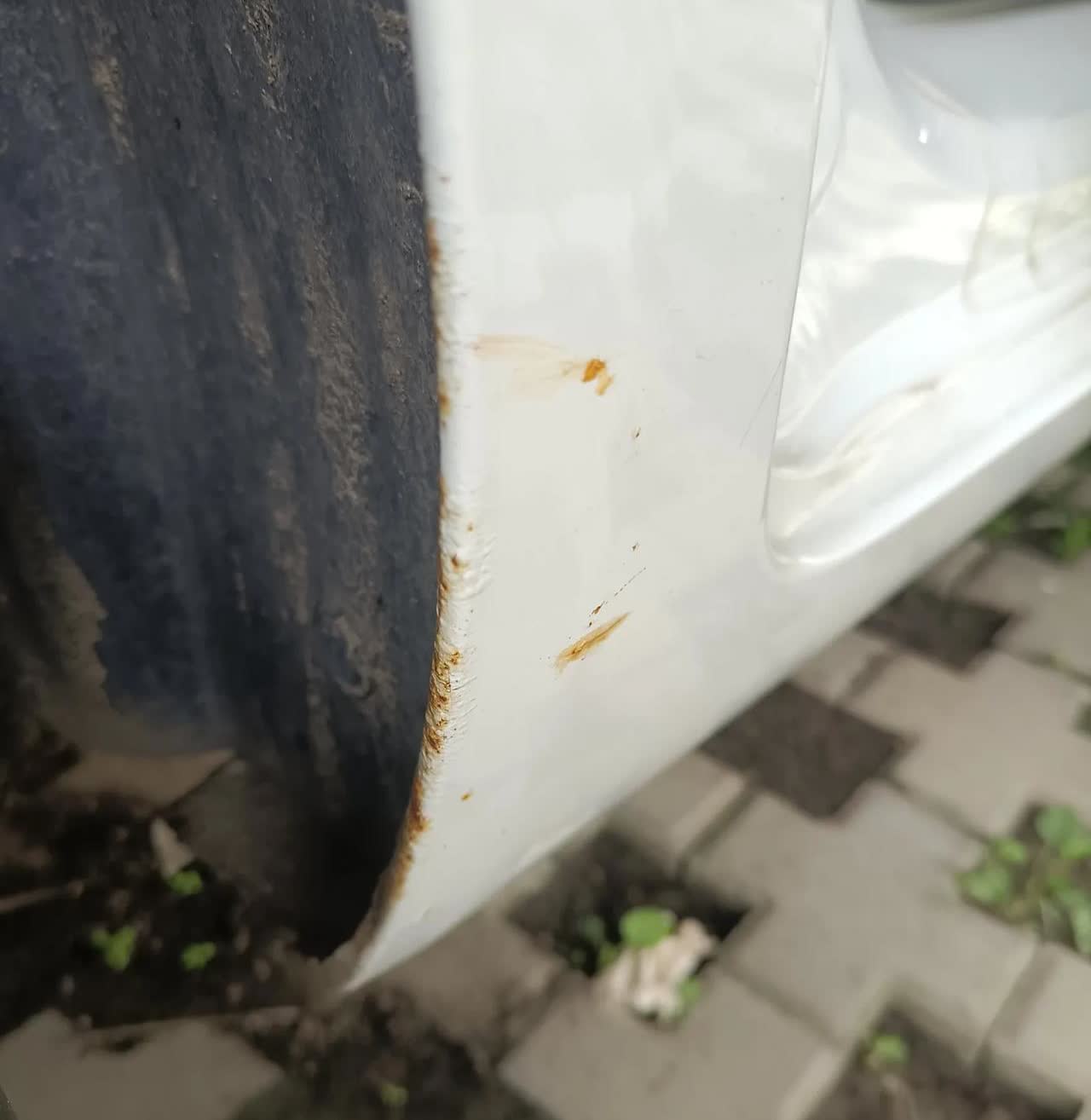 艾瑞泽5，五年的车，开始生锈了[泪奔]，咋办？