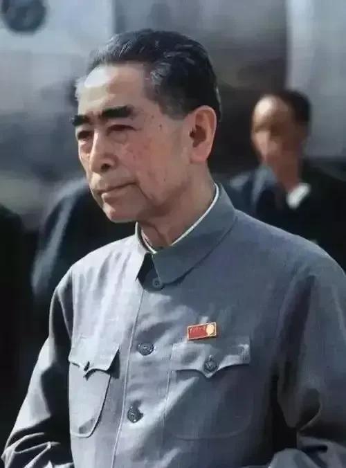 恭喜你又刷到伟人啦，大数据是不会错的，请停留3秒，点个赞[赞][赞][赞]，送朵