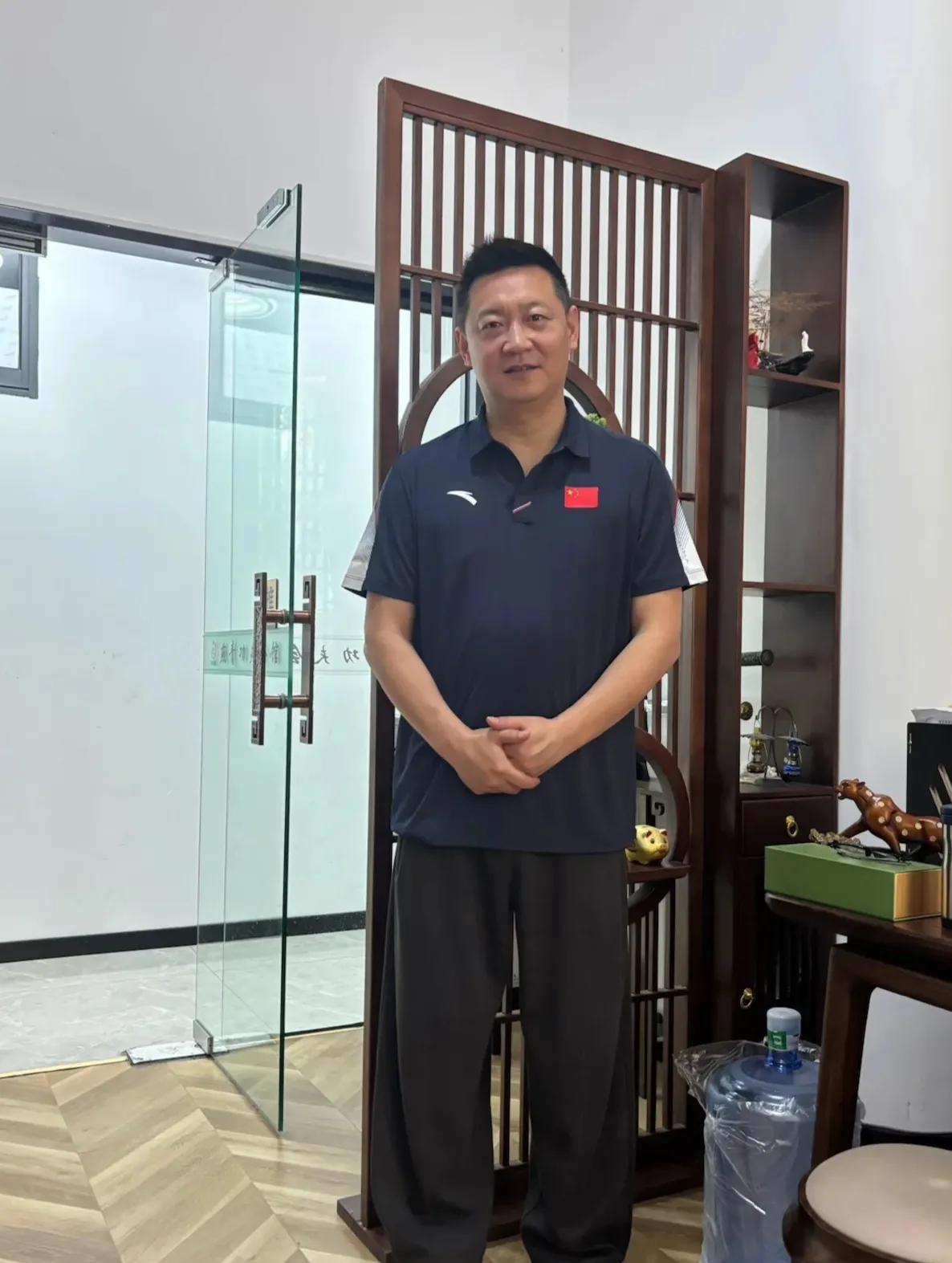 岁月不饶人啊！童年男神胖了好多啊，差点认不出来
近日，某网友在个人社交账号上分享