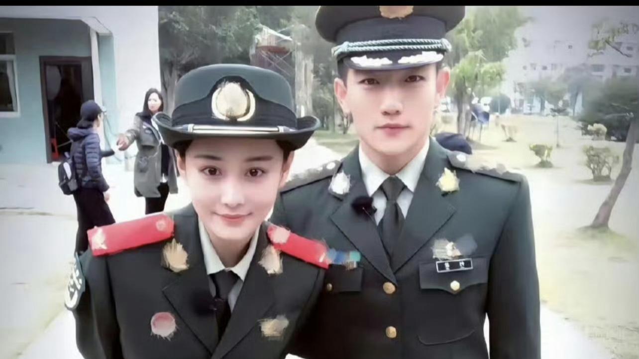 何捷用张馨予泡酸萝卜的缸给鱼坐月子？铁汉柔情翻车现场笑喷网友！