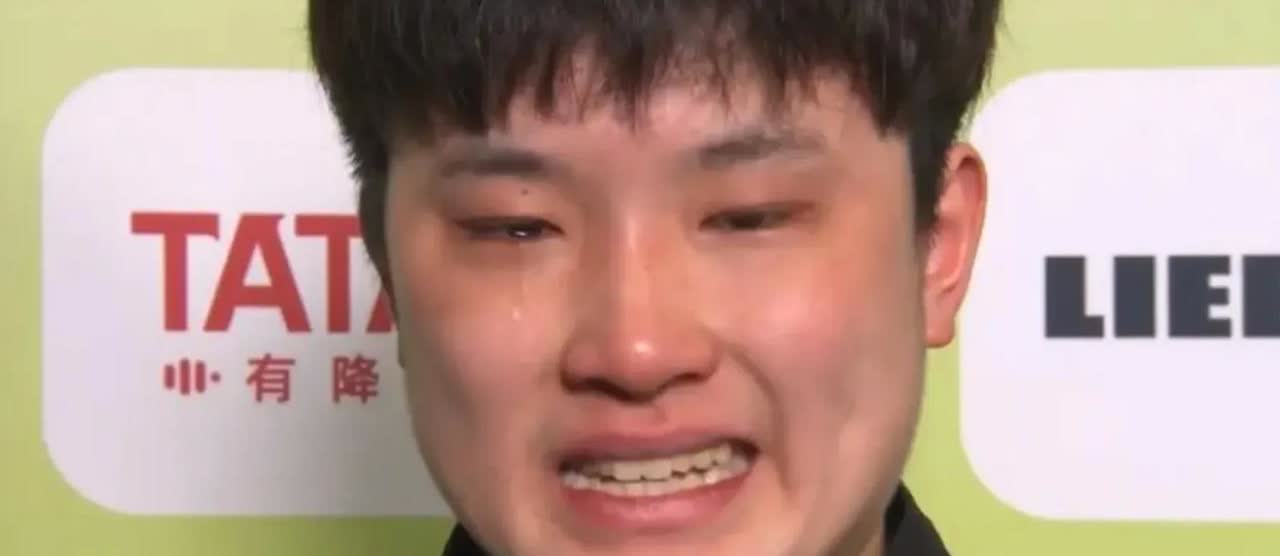张本智和如今的处境真的是左右为难，在中日两国都面临诸多争议，究竟有没有两全其美的