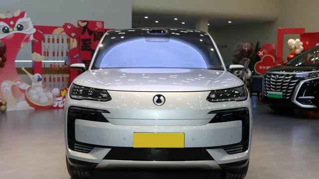 全尺寸SUV仅38.98万起，综合续航1302km，腾势N9 DM是你的菜吗？