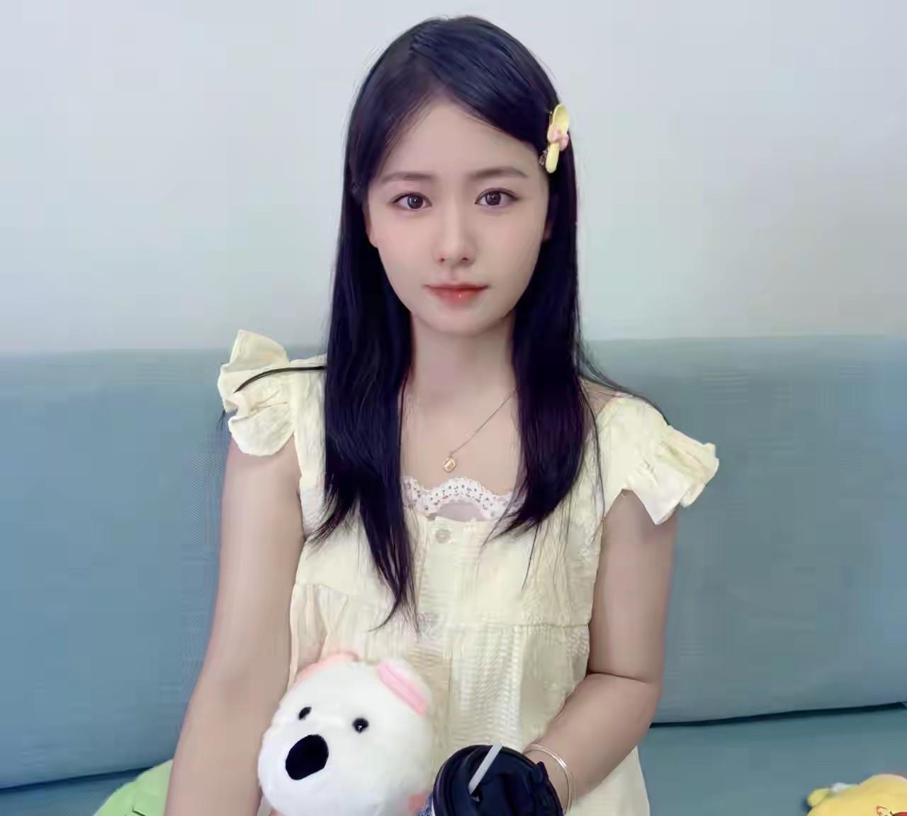“都会过去”是一句很好用的话。