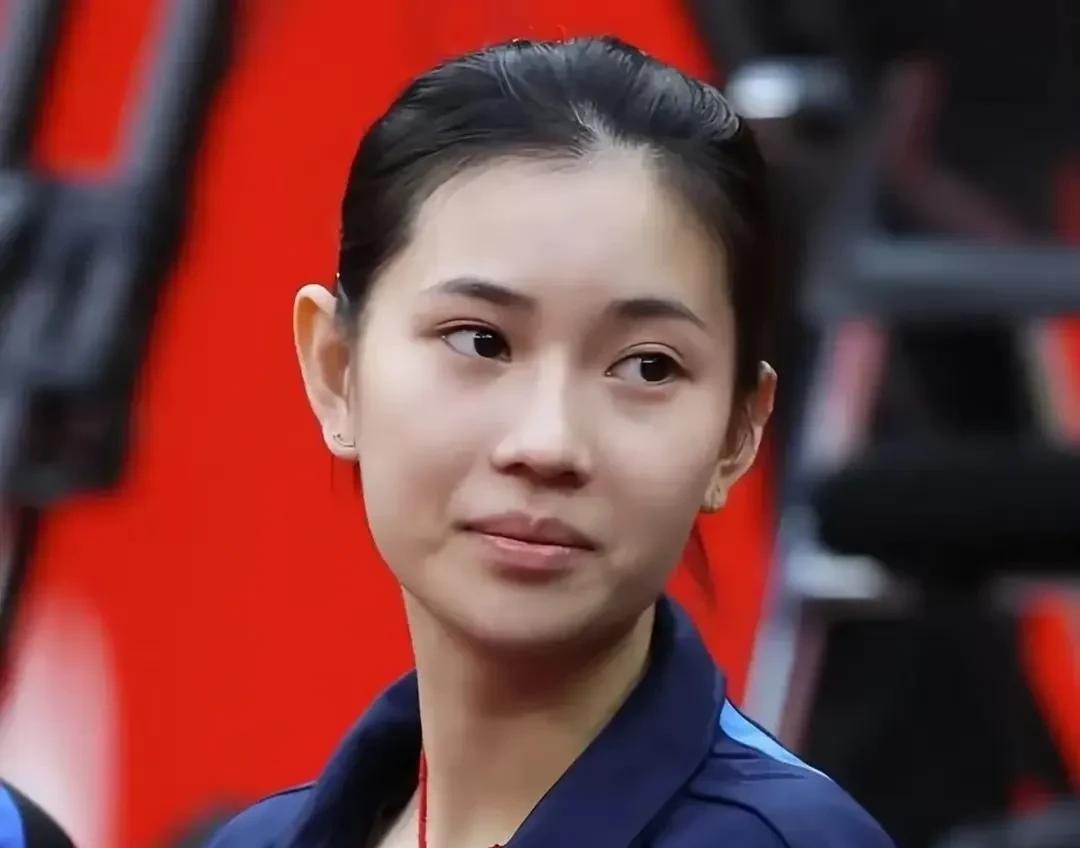 小将担刚，深大胜黄石！
乒超联赛第二阶段女团比赛，深大～黄石。
孙颖莎继续缺席。