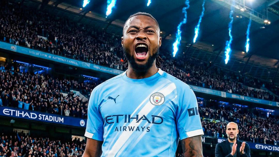 足总杯疯狂一夜：曼城狂轰10球，新援传射，非职业球队淘汰水晶宫