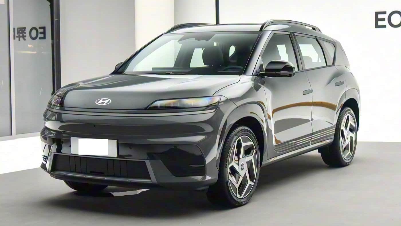 现代全新纯电SUV不足12万起！外观动感，还配四驱，续航超720公里