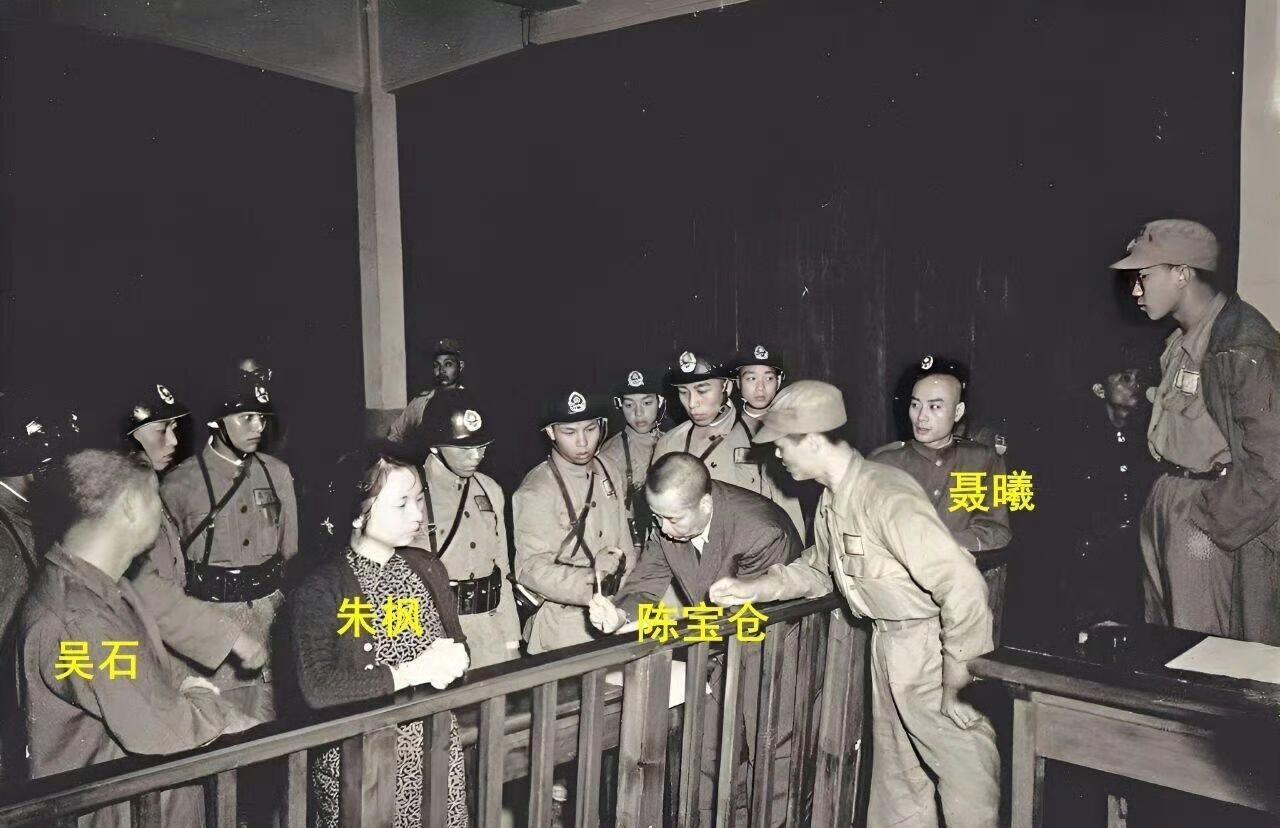 看看这些历史照片，国民党反动派残酷杀害的共产党人、仁人志士和普通百姓可谓数不胜数