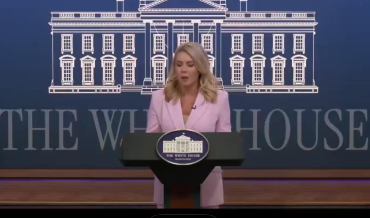 白宫：美国所有卡车司机必须会说英语
白宫发言人莱维特：特朗普签署行政命令，要求美