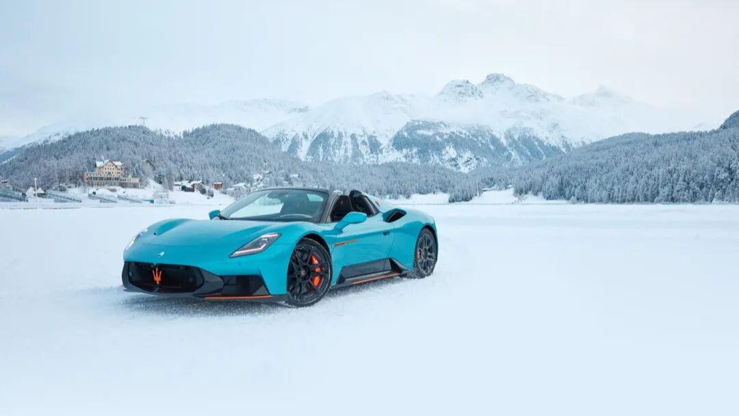 玛莎拉蒂推出独一无二的MC20 Cielo FROZEN MAGMA
