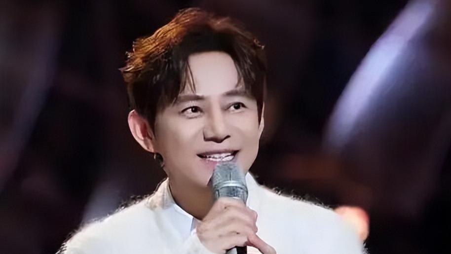 声生不息华流季：直到看见张信哲唐人街演唱才懂为何必须是华流季